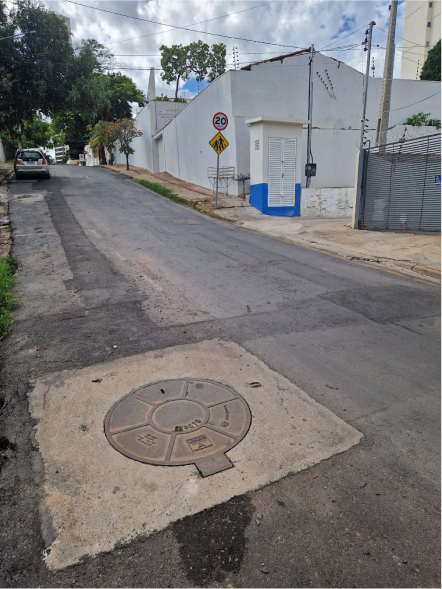 Booster de Esgoto  Kronox instalado em rua